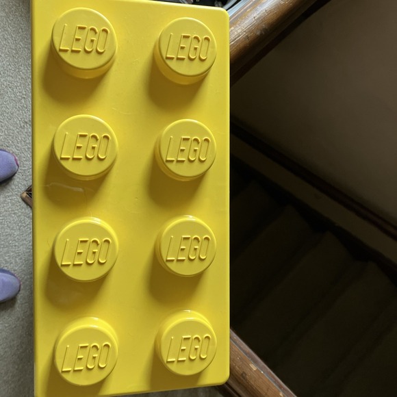 LEGO Tub Lot With 6 Unopened Bags Of Lego Pieces Plus Green Sheet - Picture 2 of 3